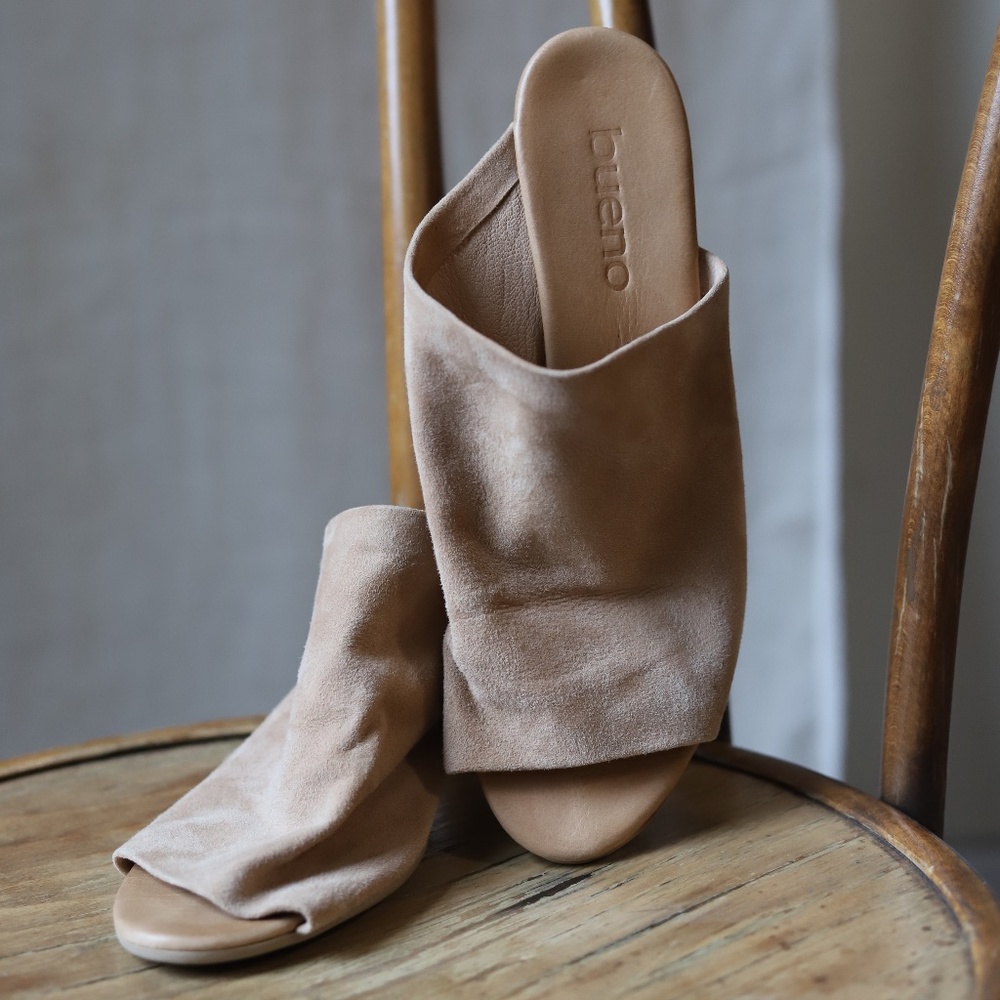 Bueno Slide sandals, biege/tan suede leather. Size 41 eu .US 10 - 10.5 worn once - Picture 1 of 7